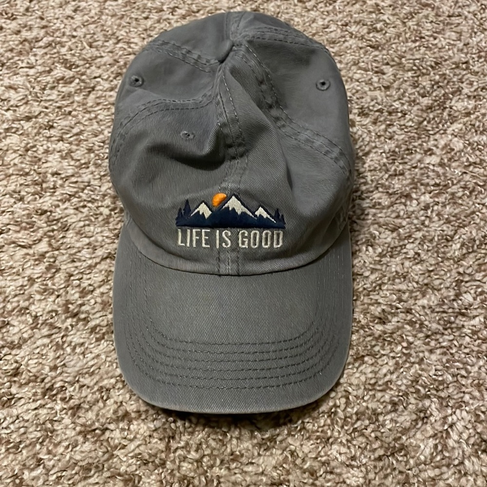 Life is Good hat